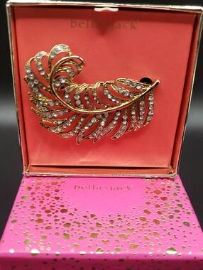 Bella Jack Goldtone with Rhinestone Crystals Feather Brooch